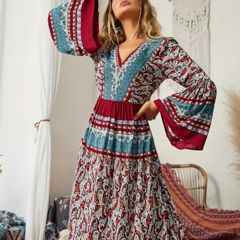 NEW! Gorgeous, backless, viscose flare arm  BoHo gown